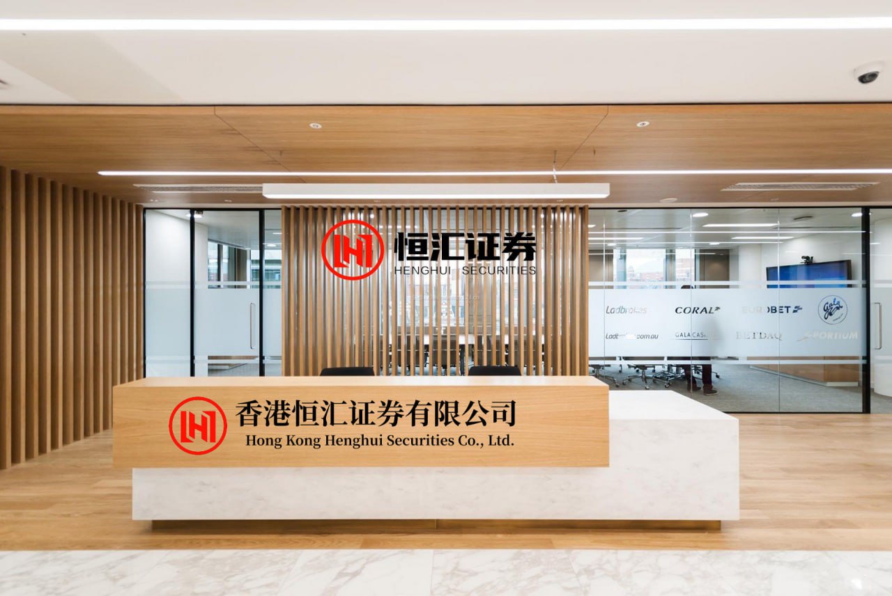 点点策略网 RMC: 德尚不满自己一直被批, 他说不care舆论但其实心存芥蒂